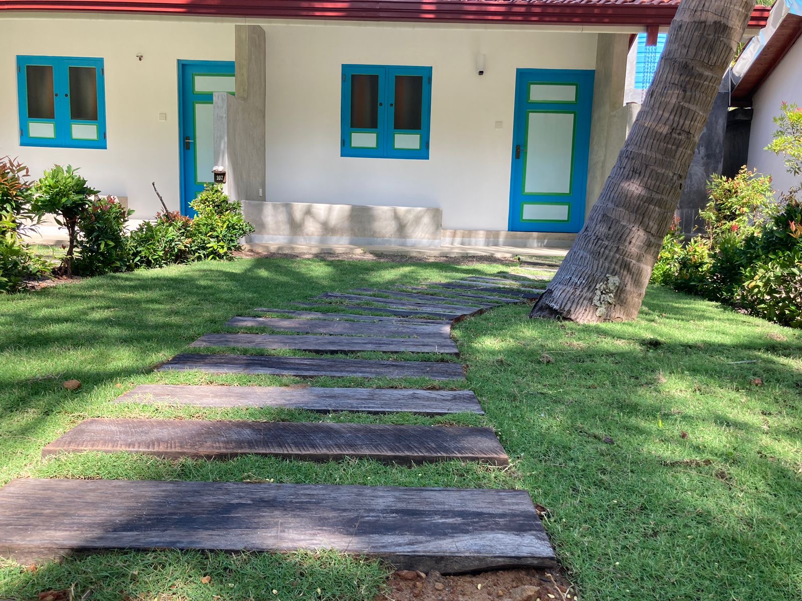 De Silva Wind Resort near the lagoon and watersports area in Kalpitiya